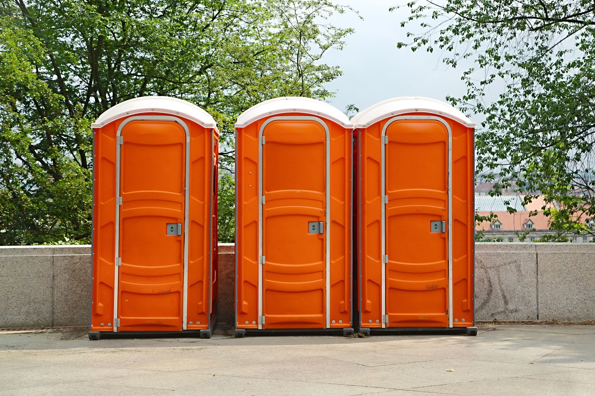 Affordable standard portable toilet rental